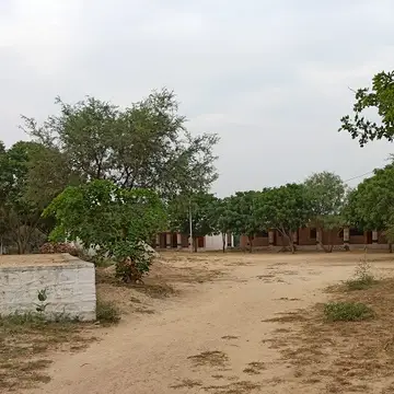 Government Girls Upper Primary School — Photos 1